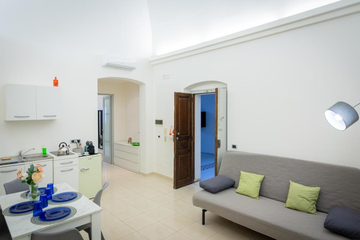 Antica Dimora Capruzzi Apartment Бари Екстериор снимка