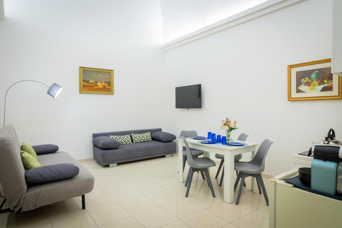 Antica Dimora Capruzzi Apartment Бари Екстериор снимка