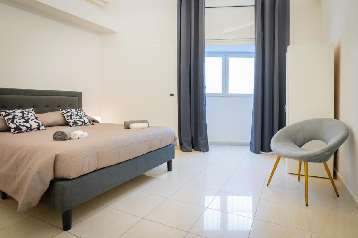 Antica Dimora Capruzzi Apartment Бари Екстериор снимка