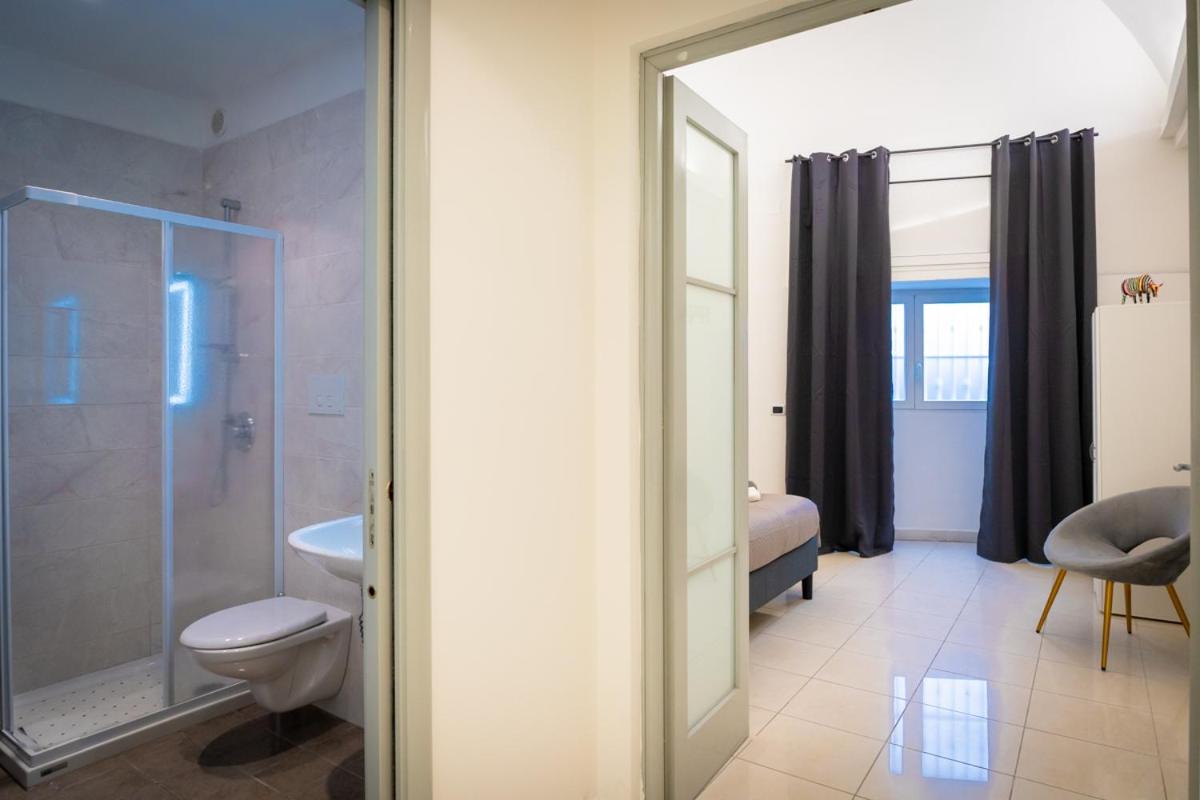 Antica Dimora Capruzzi Apartment Бари Екстериор снимка