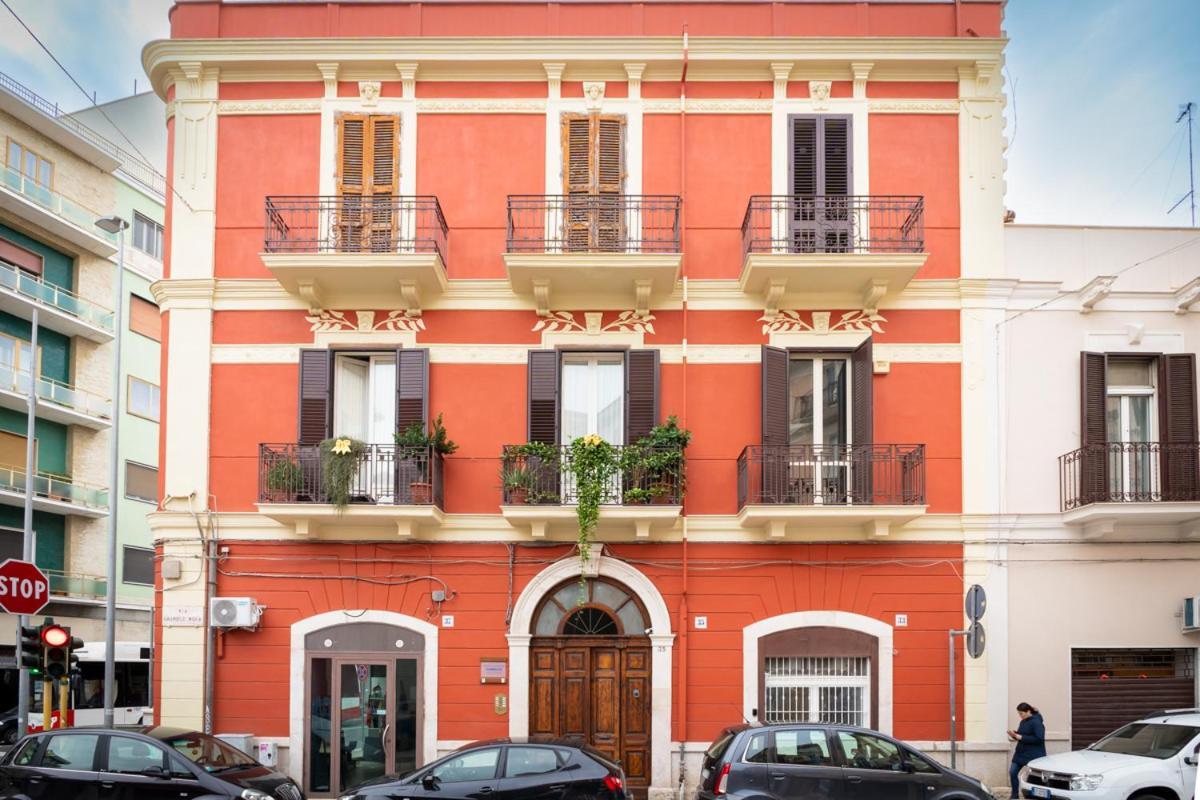 Antica Dimora Capruzzi Apartment Бари Екстериор снимка